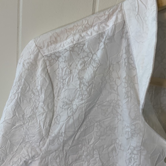 NWT Christopher and Banks White Zip Up Size Medium Petite - Picture 4 of 9